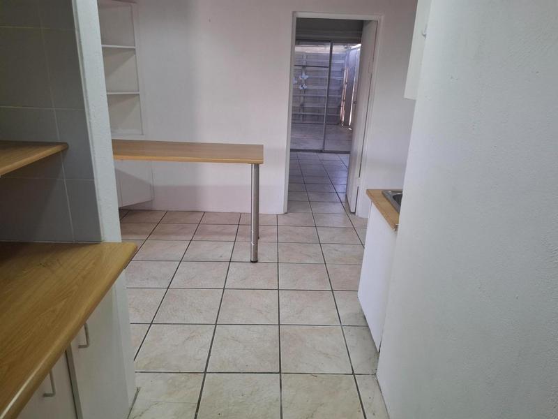 To Let 2 Bedroom Property for Rent in Glen Lilly Western Cape